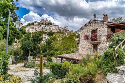 Prendere il Diploma in Abruzzo per Adulti in Modo Facile